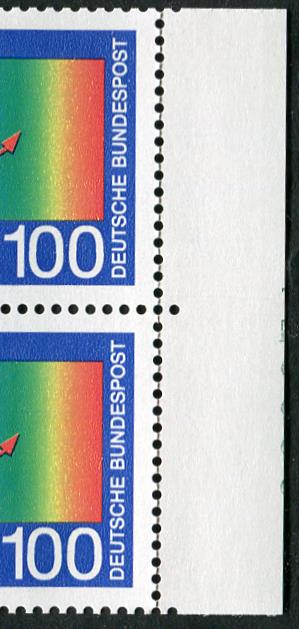 MH 30 RZ rechts auf Bogenrand **